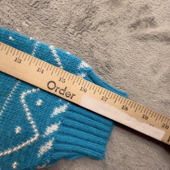 Vintage G.F.C. LTD Sweater Womens Medium Blue White Snowflake Beaded Made USA - Picture 14 of 15